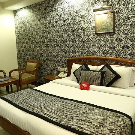Oyo Rooms Chandigarh Sector 34 Экстерьер фото