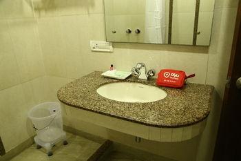 Oyo Rooms Chandigarh Sector 34 Экстерьер фото
